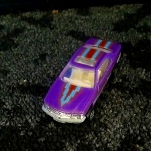 Roadchamp 1984 benz500 Purple Toy Car with Racing Stripes